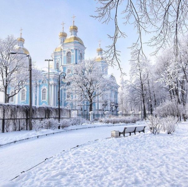Зима и храм