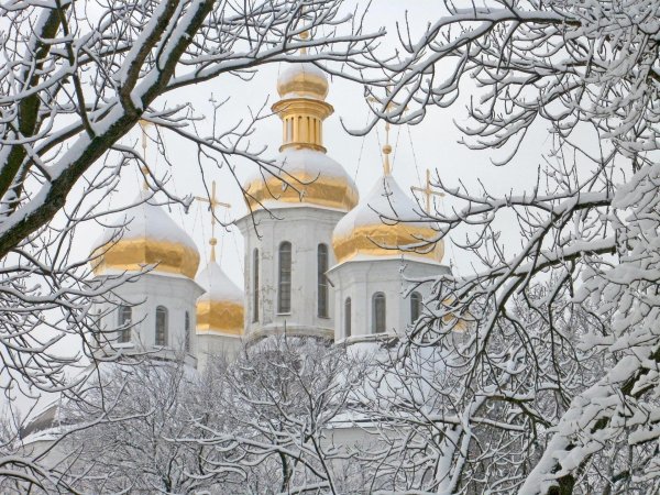 Зима и храм