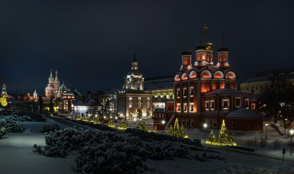 Зима и храм