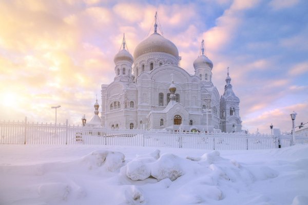 Зима и храм