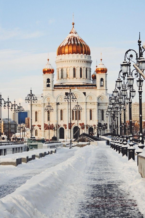 Зима и храм