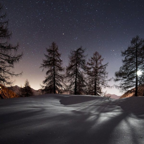 Зима вечер снег