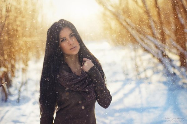 Брюнетки со спины зима