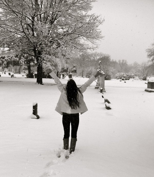 Брюнетки со спины зима