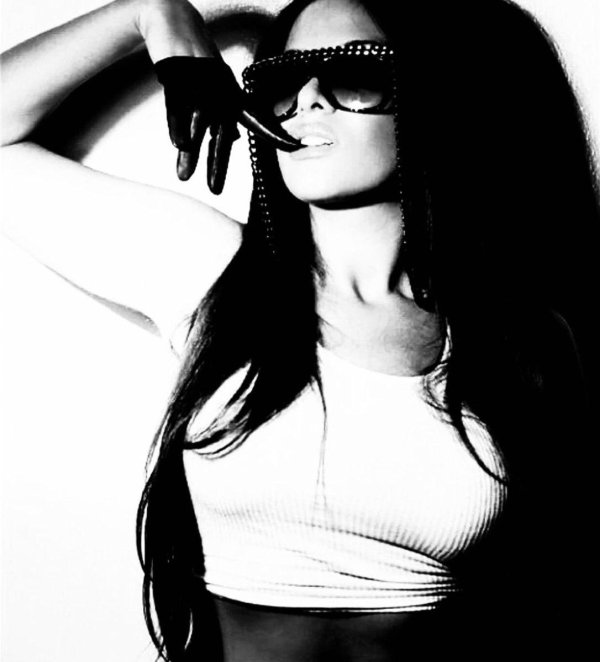 Девушка хулиганка