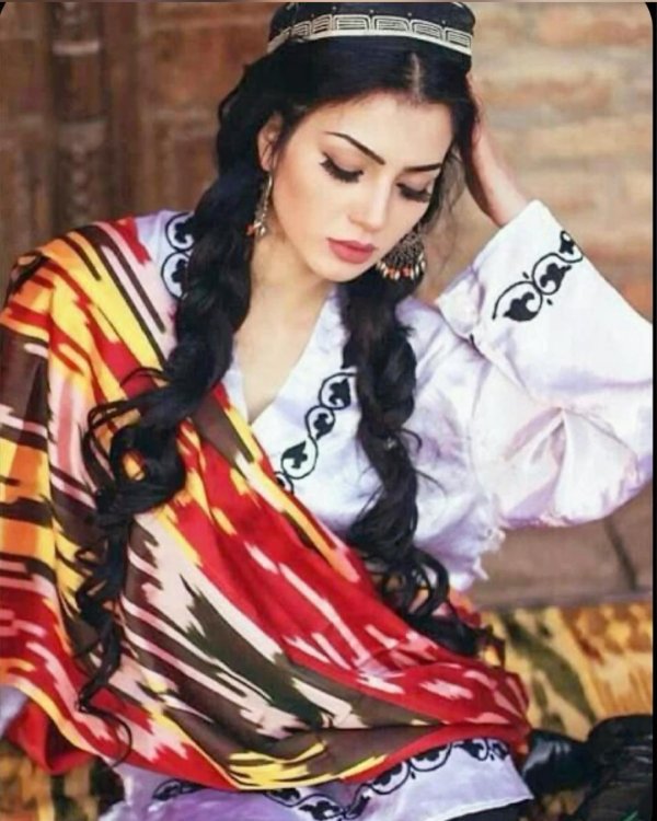 Таджичка девушка