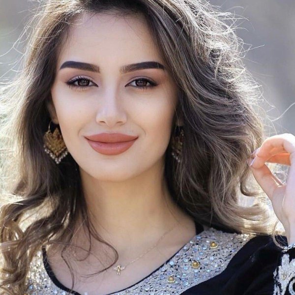 Таджичка девушка