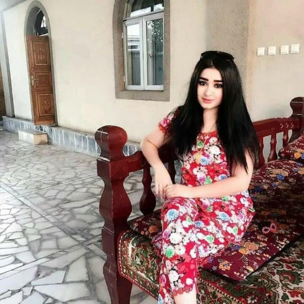 Таджичка девушка