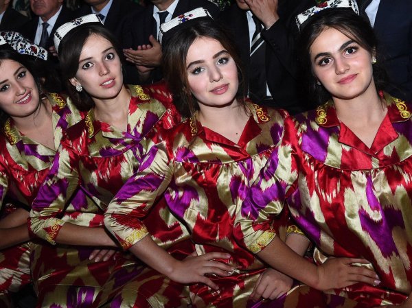 Таджичка девушка