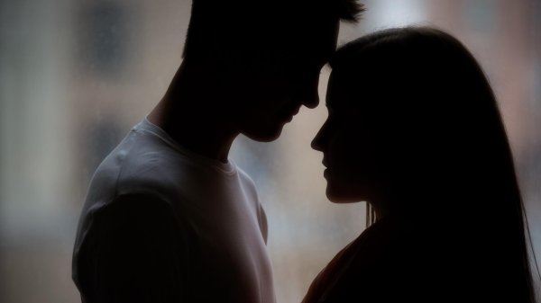 Девушка и парень