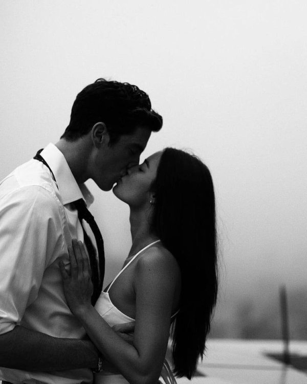 Девушка и парень