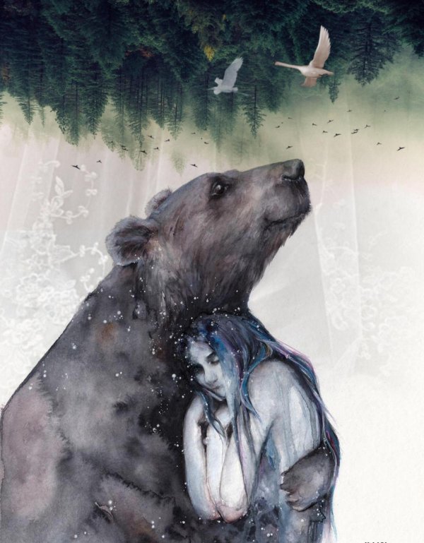 Девушка и медведь