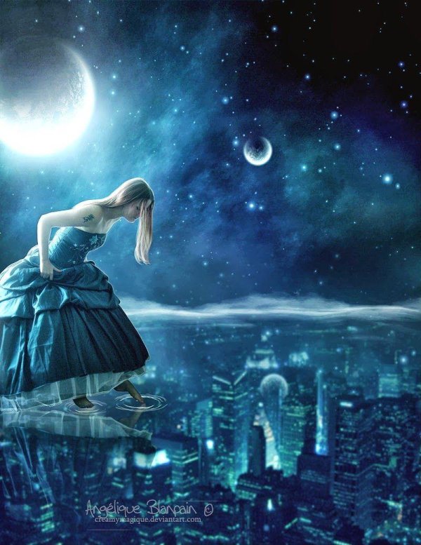 Луна и девушка