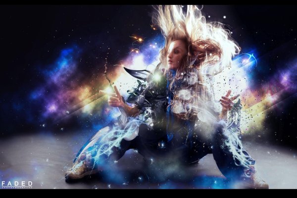 Девушка и космос