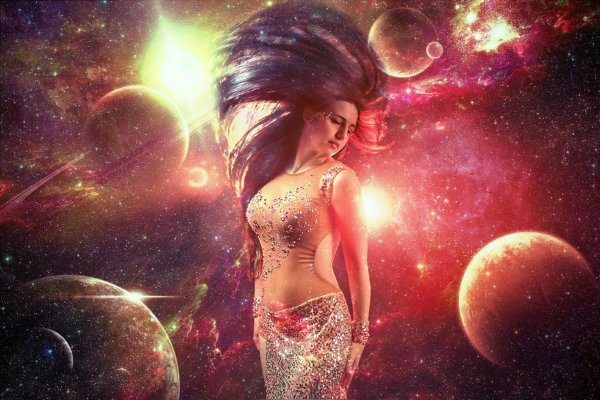 Девушка и космос