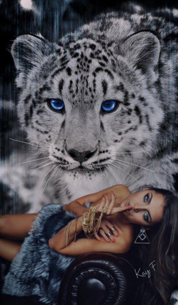 Девушка с тигром