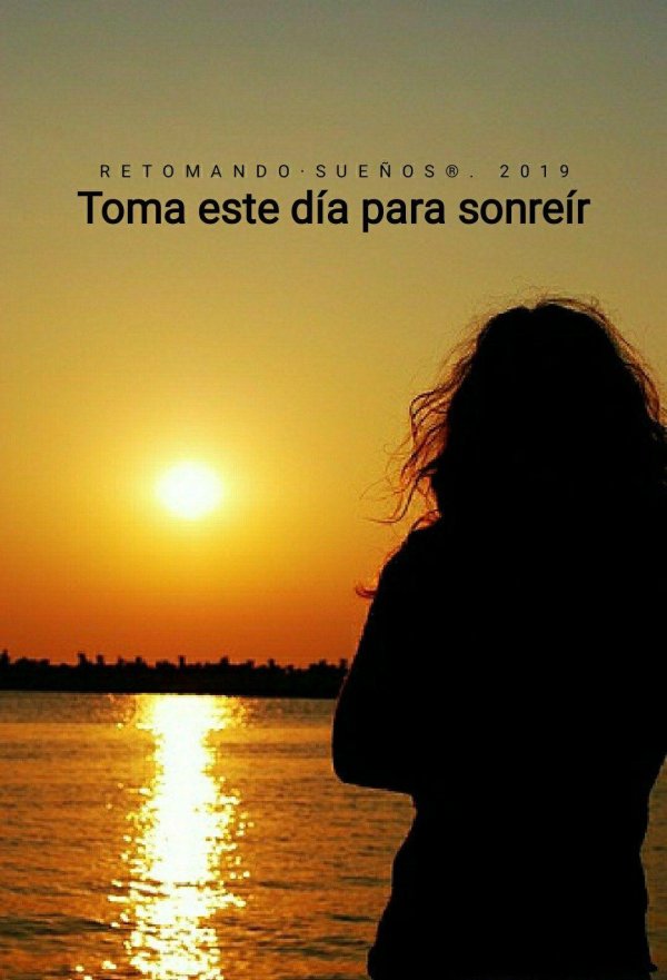 Девушка на закате