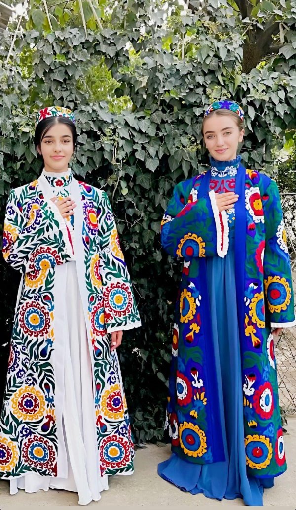 Девушка таджикская