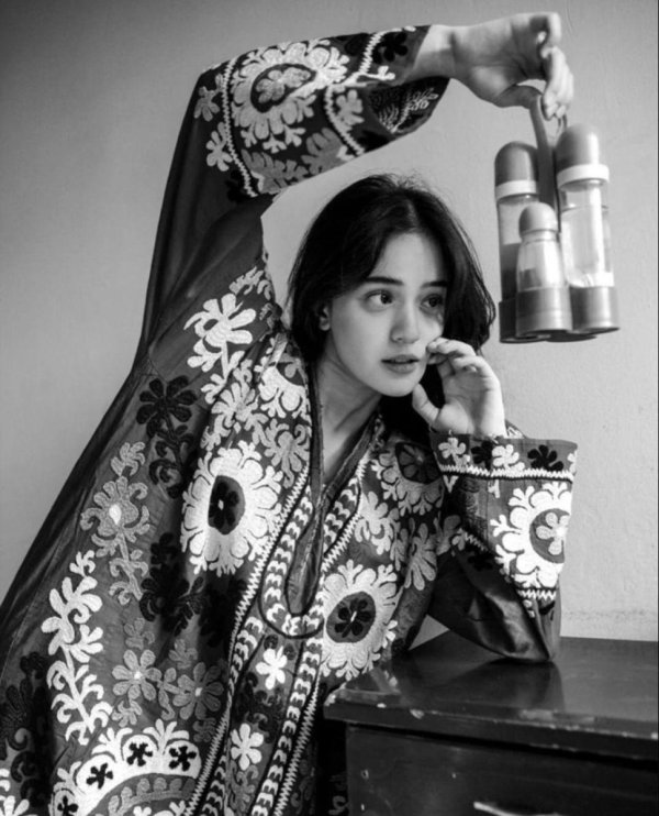 Девушка таджикская