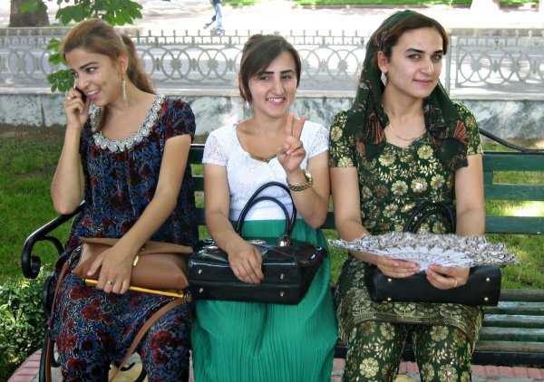 Девушка таджикская