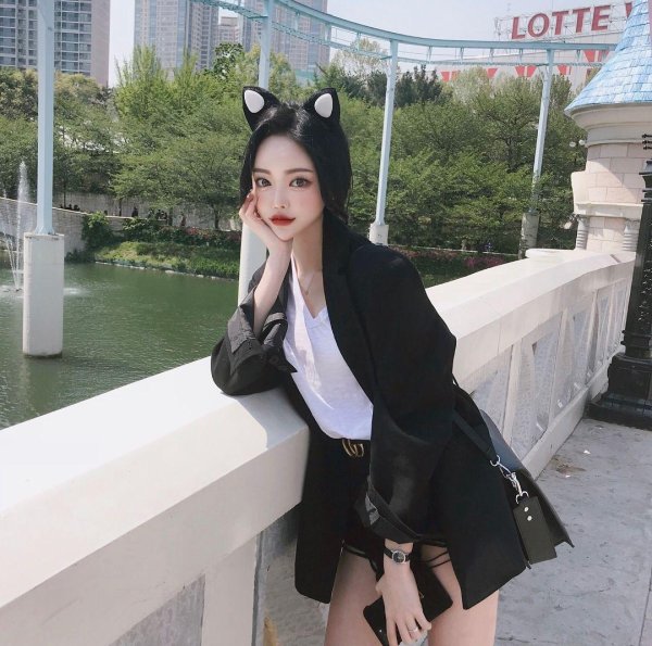 Девушка кореянка