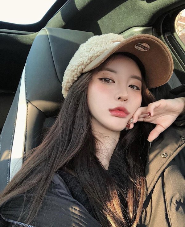 Девушка кореянка