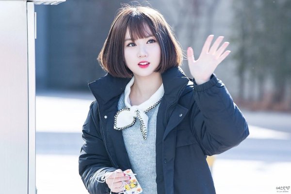 Девушка кореянка