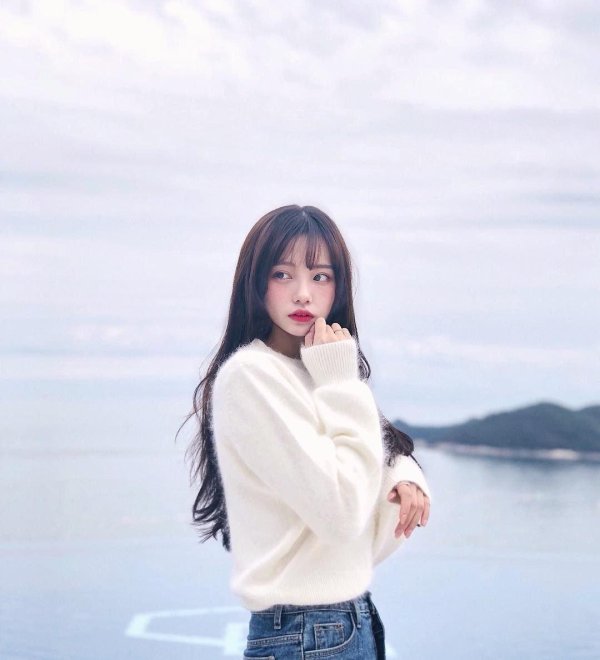 Девушка кореянка