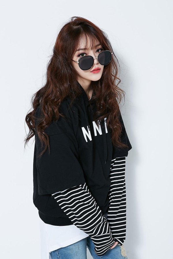 Девушка кореянка