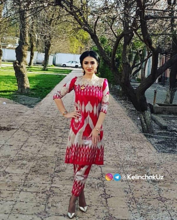 Девушка точик