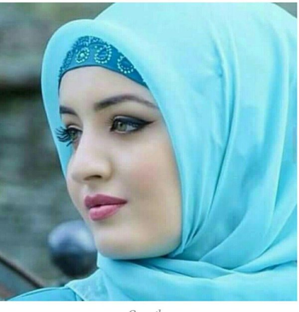 Девушка точик