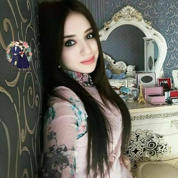 Девушка точик