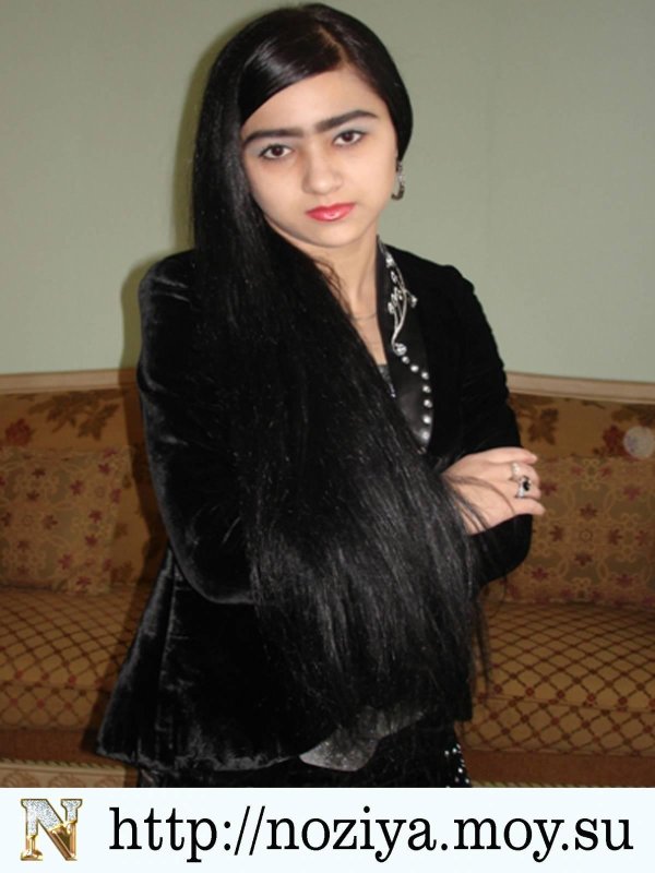 Девушка точик