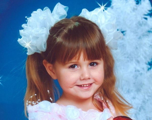 Девушка для детей