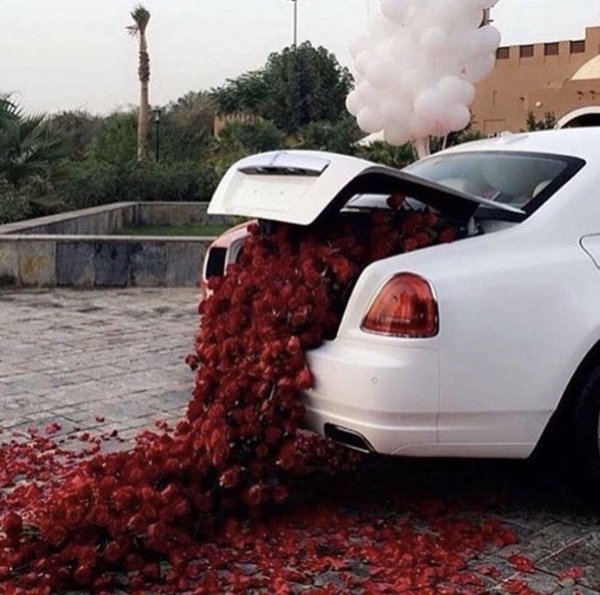 роскошные автомобили