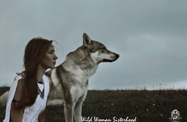 Волчица девушка