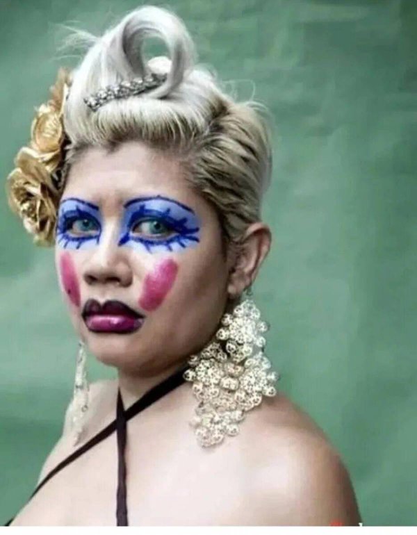 Смешные девушка