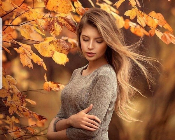 Девушка осень