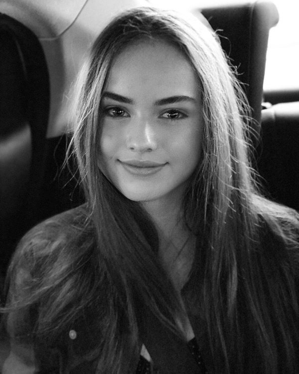 Девушка кристина