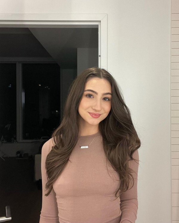 Девушка кристина