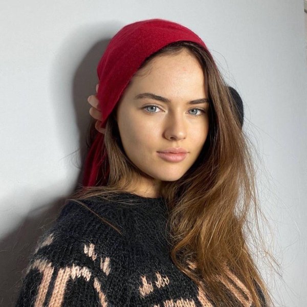 Девушка кристина