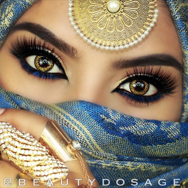 С арабскими девушками