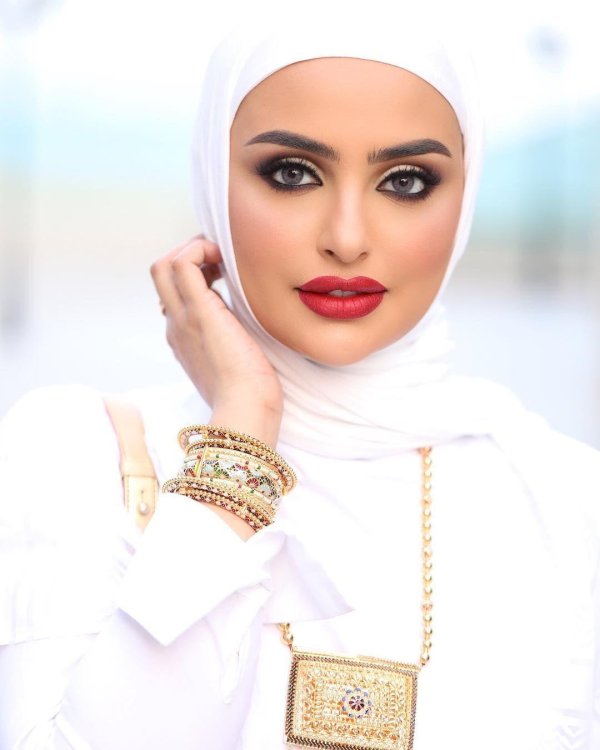 С арабскими девушками