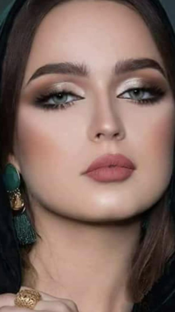 С арабскими девушками