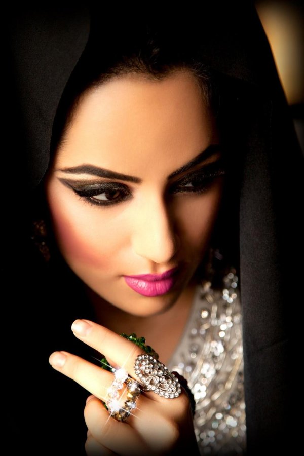 С арабскими девушками