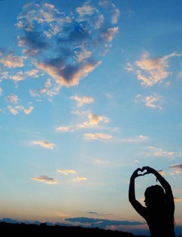 Небо и девушка