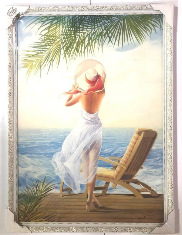 Девушка и море нарисованные