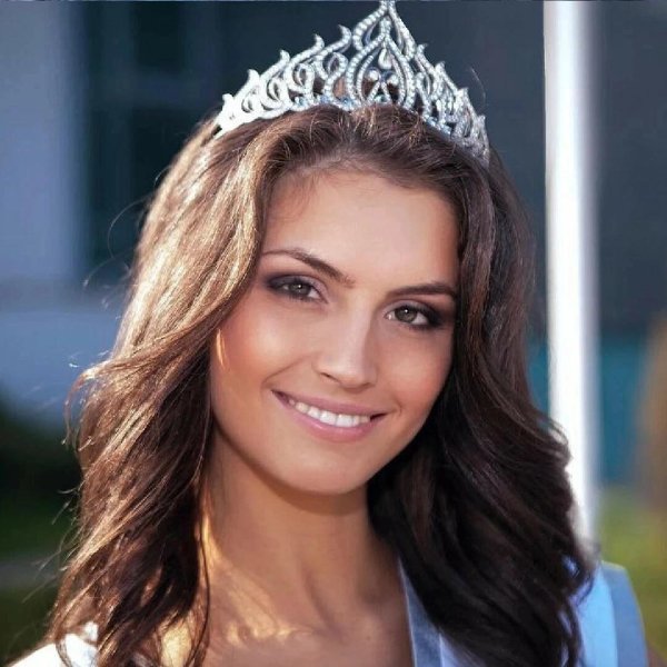 Лена самая девушка на земле