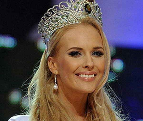 Лена самая девушка на земле