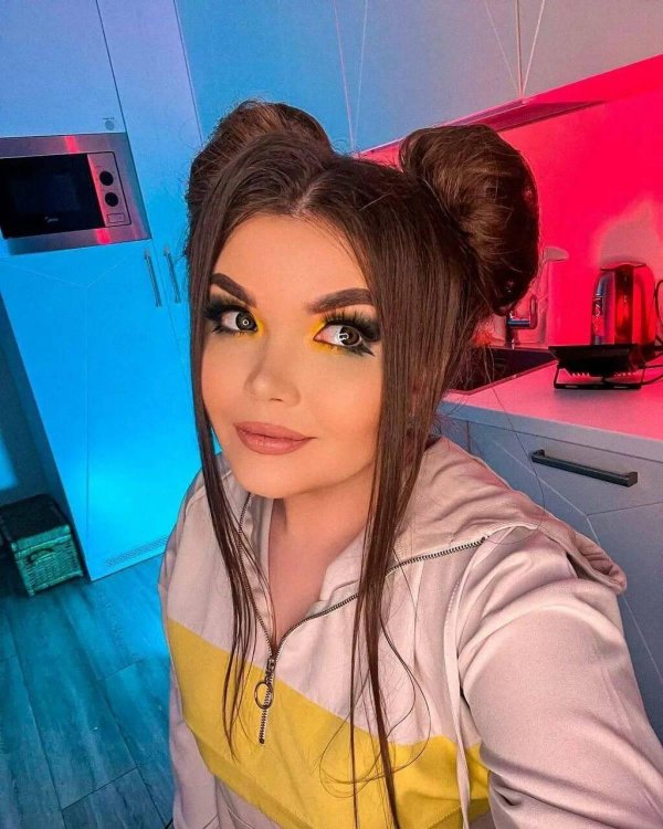 Лена самая девушка на земле